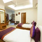 Hotel Delhi 37