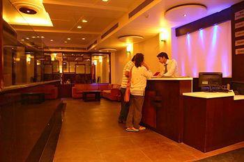 Delhi 37 Hotel 3*