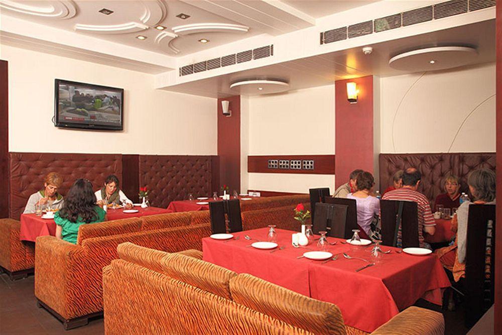 Delhi 37 New Delhi